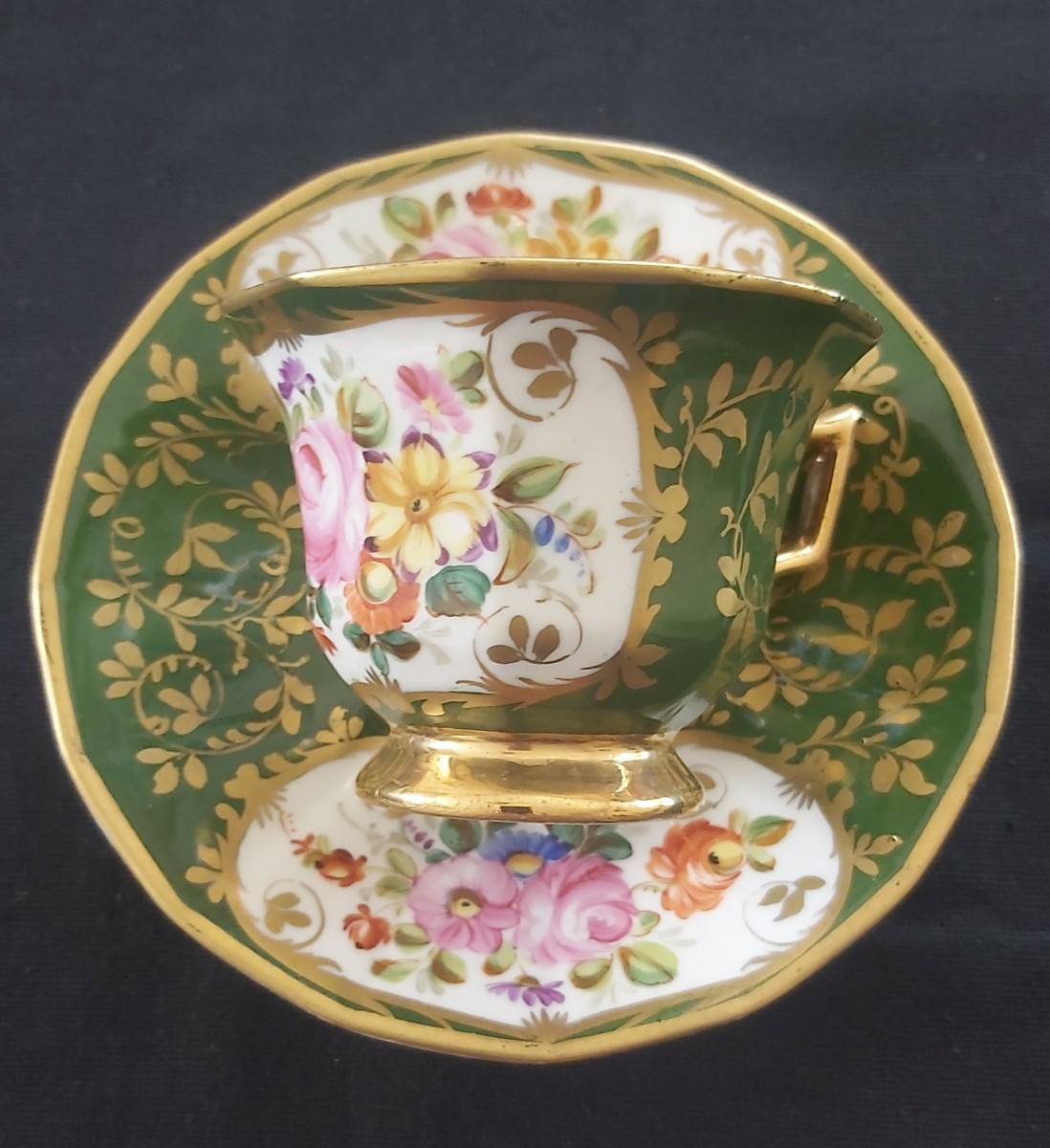Tasse porcelaine dure XVIIIème de la manufacture du Duc d'Angoulême -photo-2