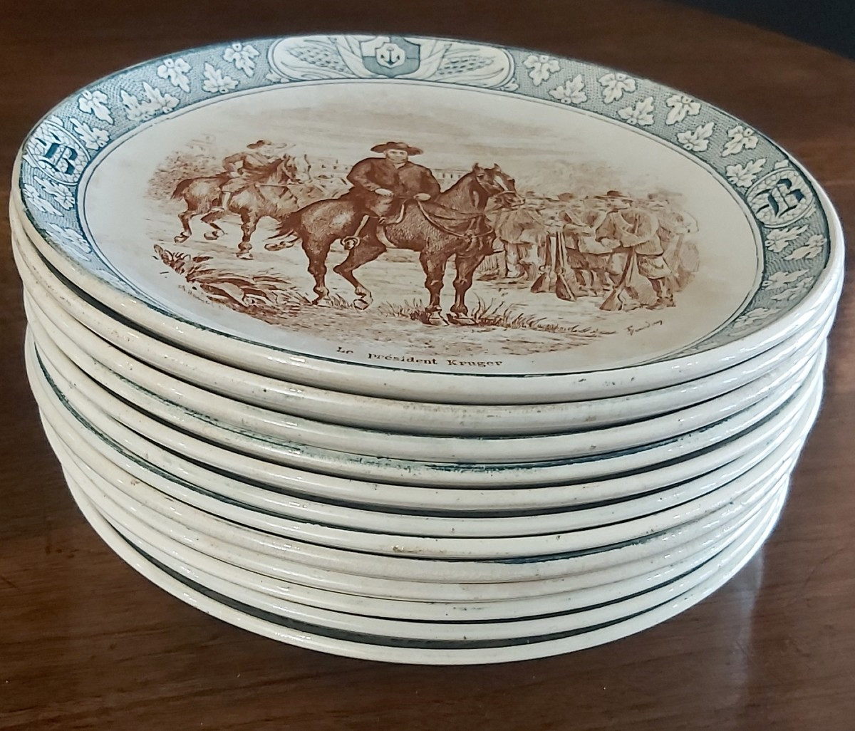 Historiated Iron Earthenware Plates From The Creil And Montereau Earthenware Factory -photo-3