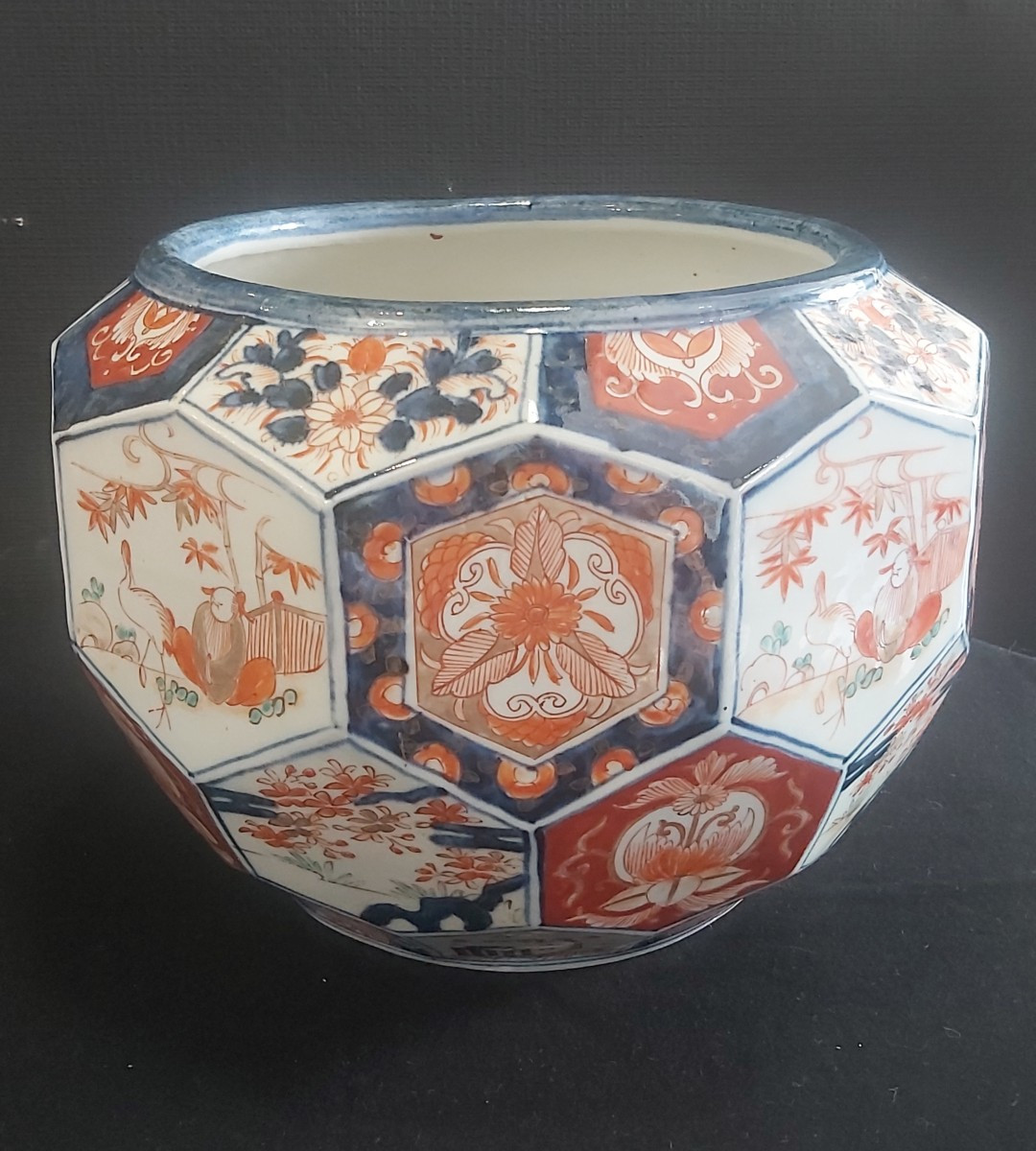 Aquarium Imari à facettes fin XIXème