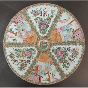 Large 19th Century Canton Dish.