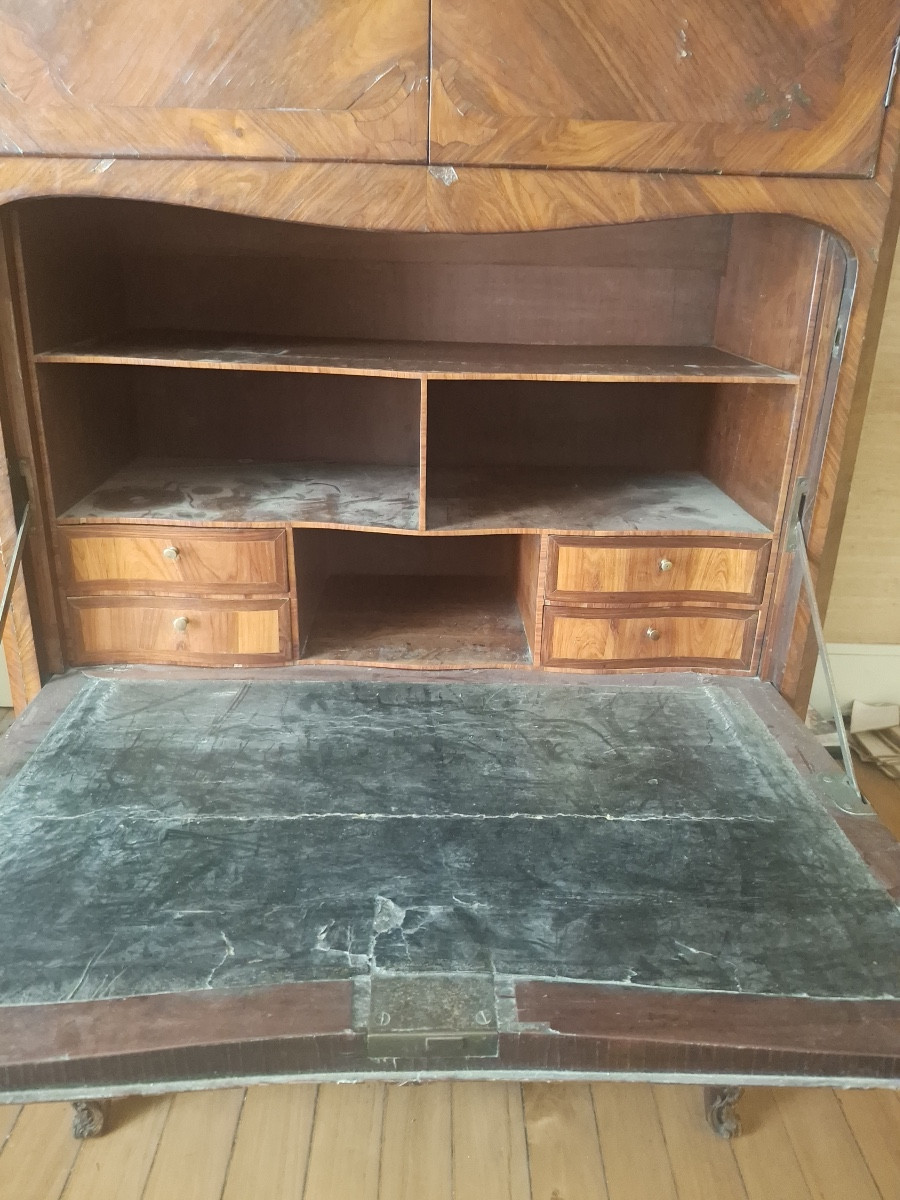 Secretary Louis XV Known As "to The Guillotine"-photo-2