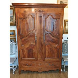 Armoire De Sennecey-le-grand 