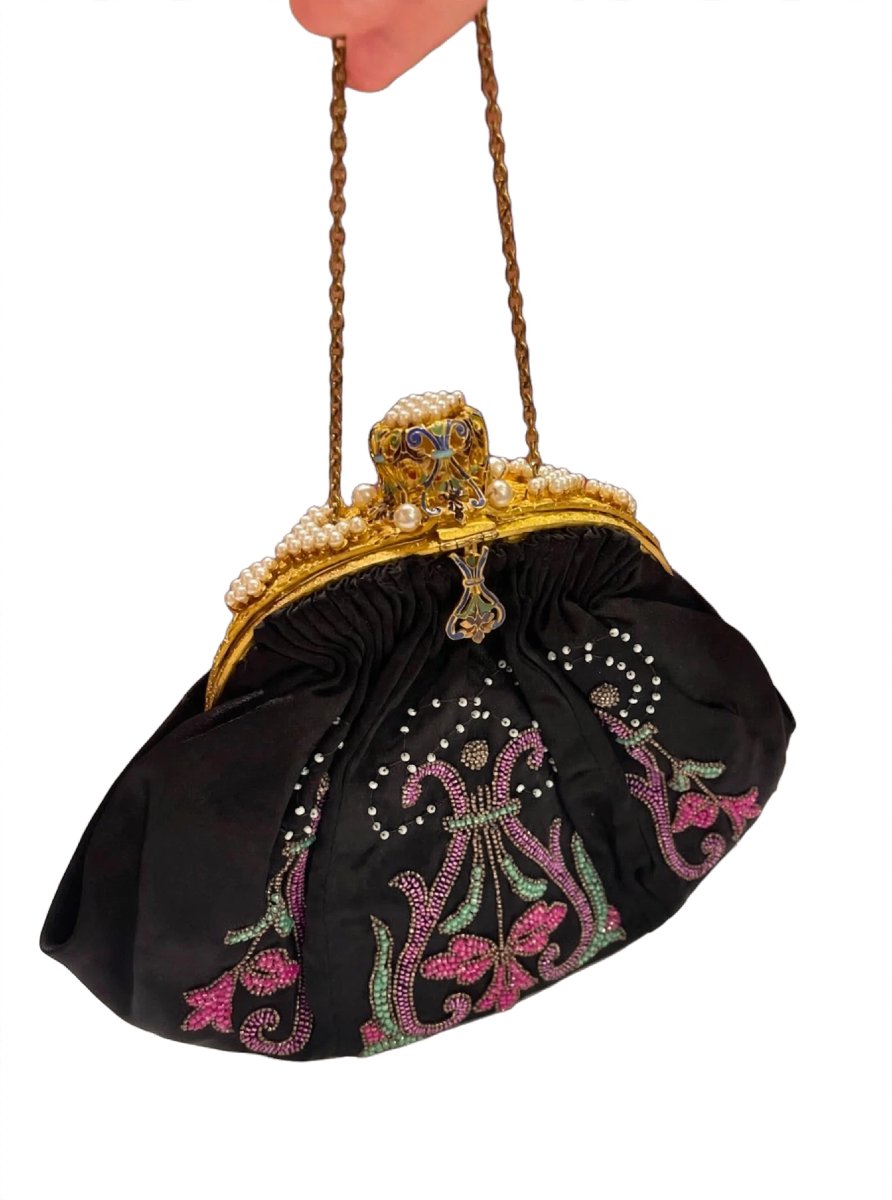 Art Nouveau-style Evening Clutch