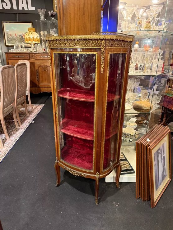 Louis XVI Display Cabinet -photo-3