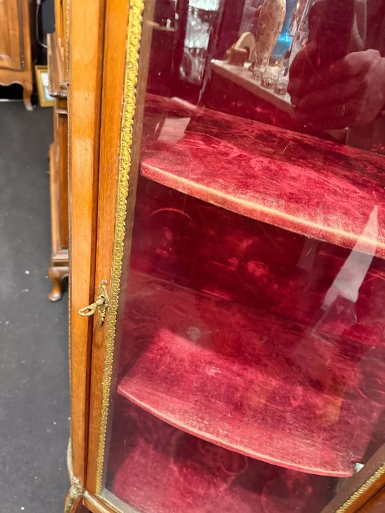 Louis XVI Display Cabinet -photo-1