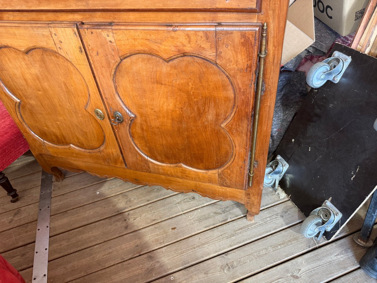 Low Cherry Wood Sideboard - Heart-shaped Model-photo-1