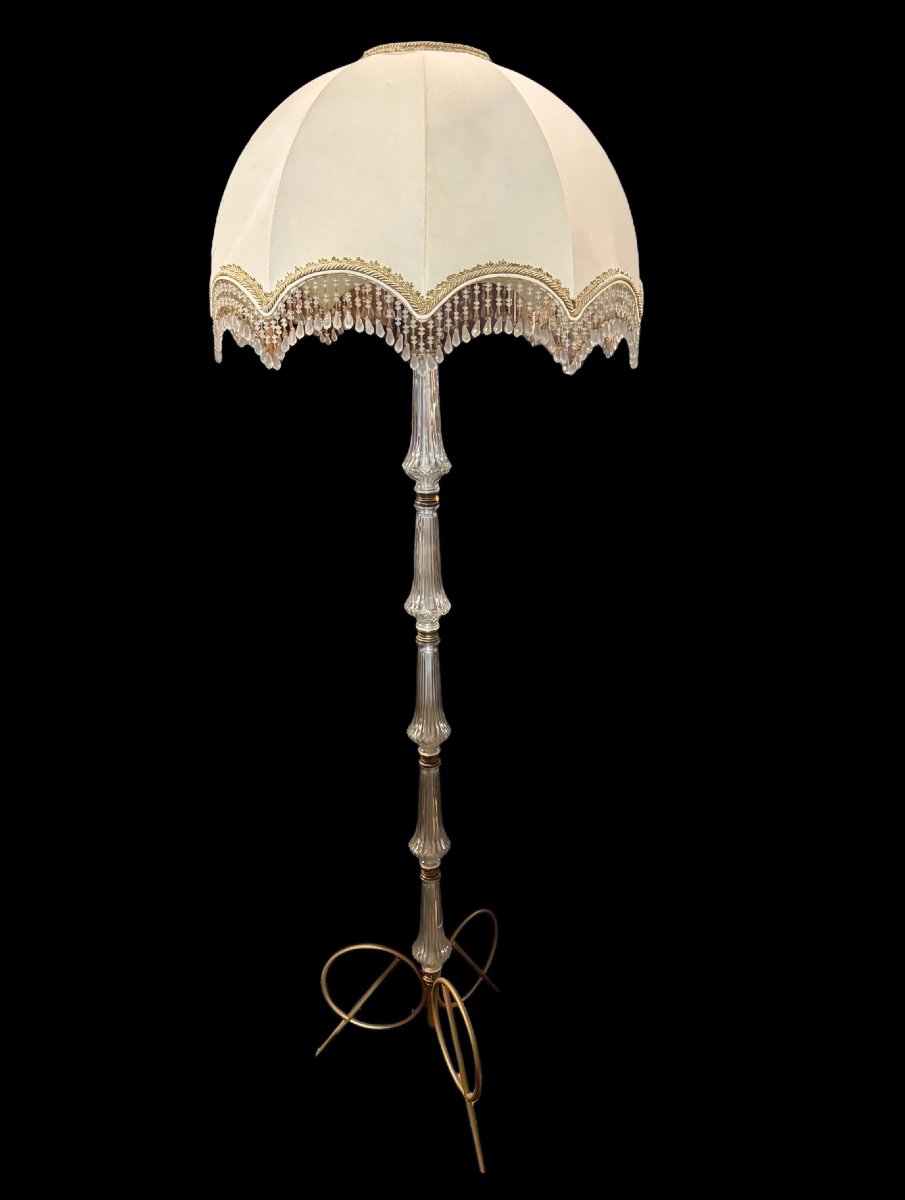 Lampadaire sur pied vintage – Fût cristal / verre moulé – Abat-jour à perles