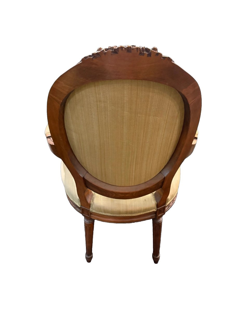 Paire de fauteuils à dossier médaillon de style Louis XVI - fin XIXe / début XXe-photo-2