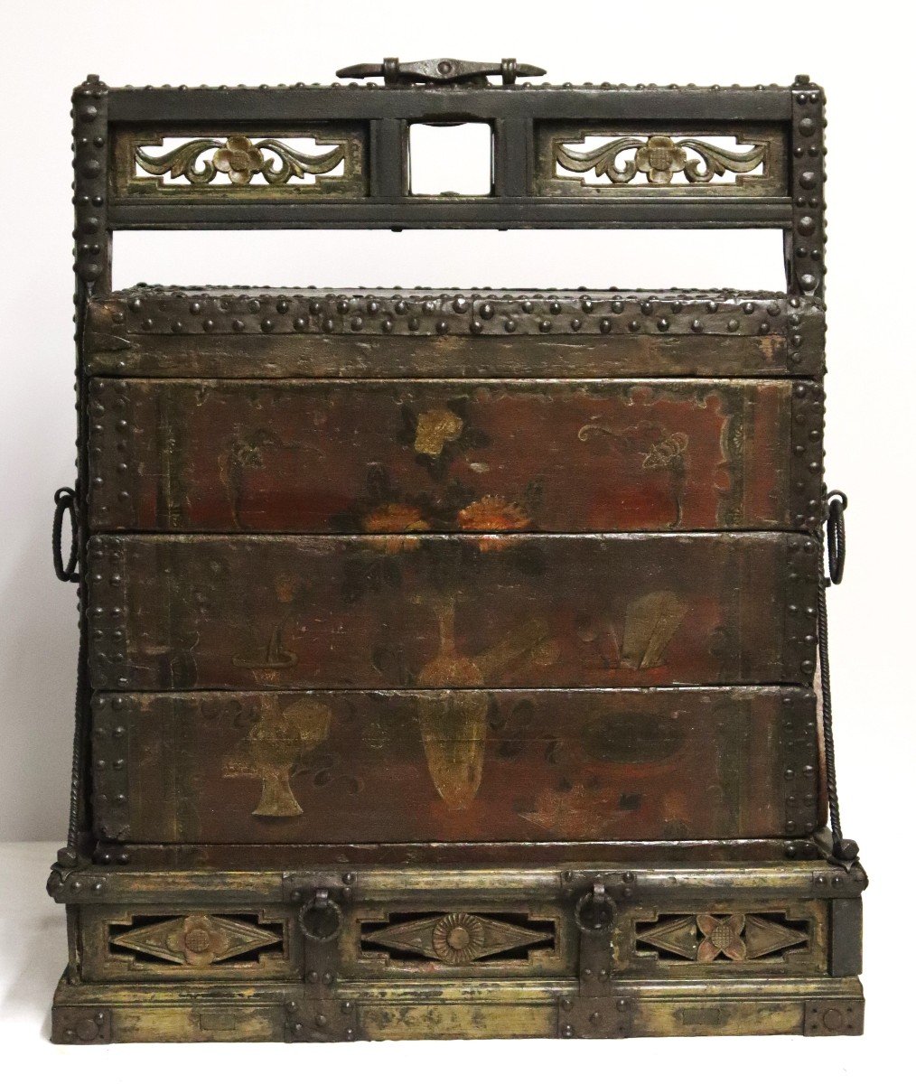 Large “china” Wedding Chest, Late 18th Century