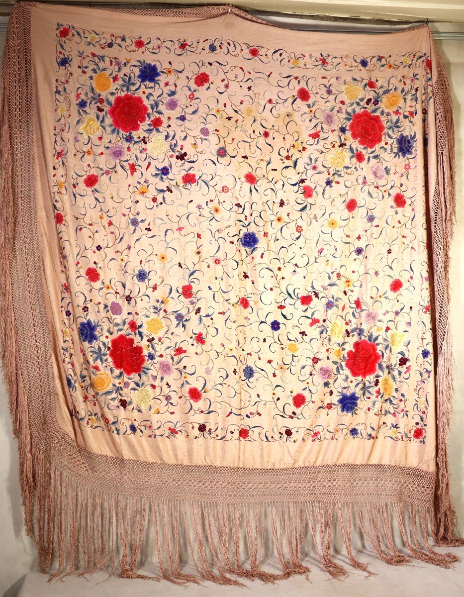 Embroidered Silk Manila Shawl, Circa 1920