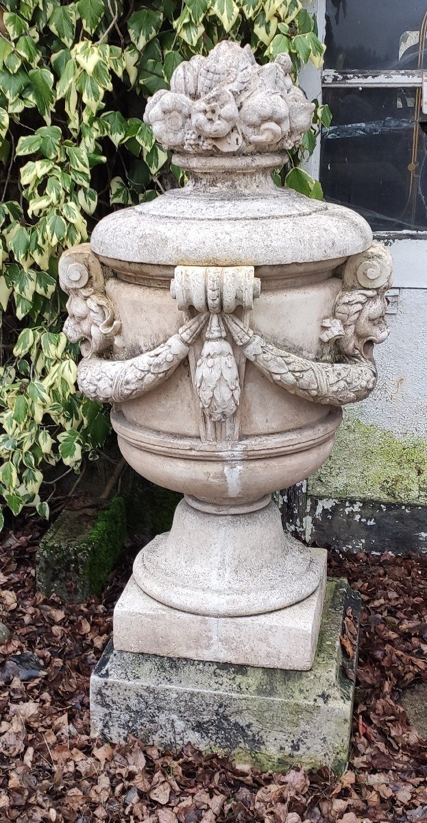 Important Pair Of Reconstituted Stone Fire Pots, 19th Century-photo-3