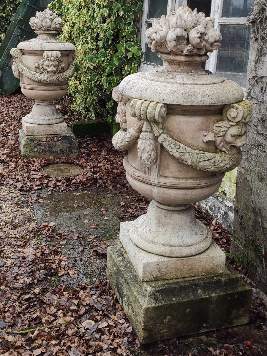 Important Pair Of Reconstituted Stone Fire Pots, 19th Century-photo-3