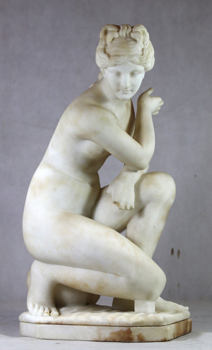 Pietro Barzanti (1842 - 1881), Sculpture "crouching Venus", Signed, 19th Century