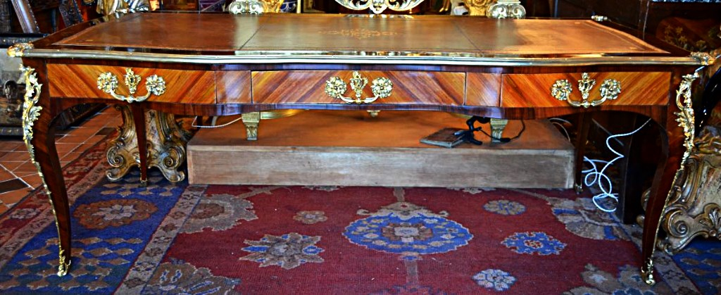Grand bureau De Ministre Style Louis XV, XIX Eme