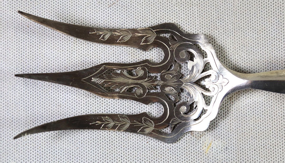 J. Delaye 19th Century, Silver Filled Fish Service.-photo-1