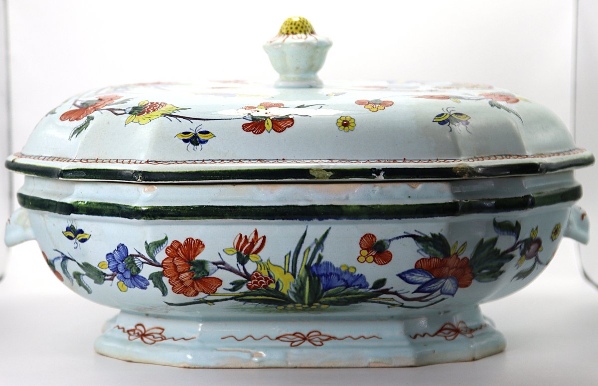 Rouen 18th Century, Cornucopia Glazed Earthenware Soup Tureen. Signed.-photo-4
