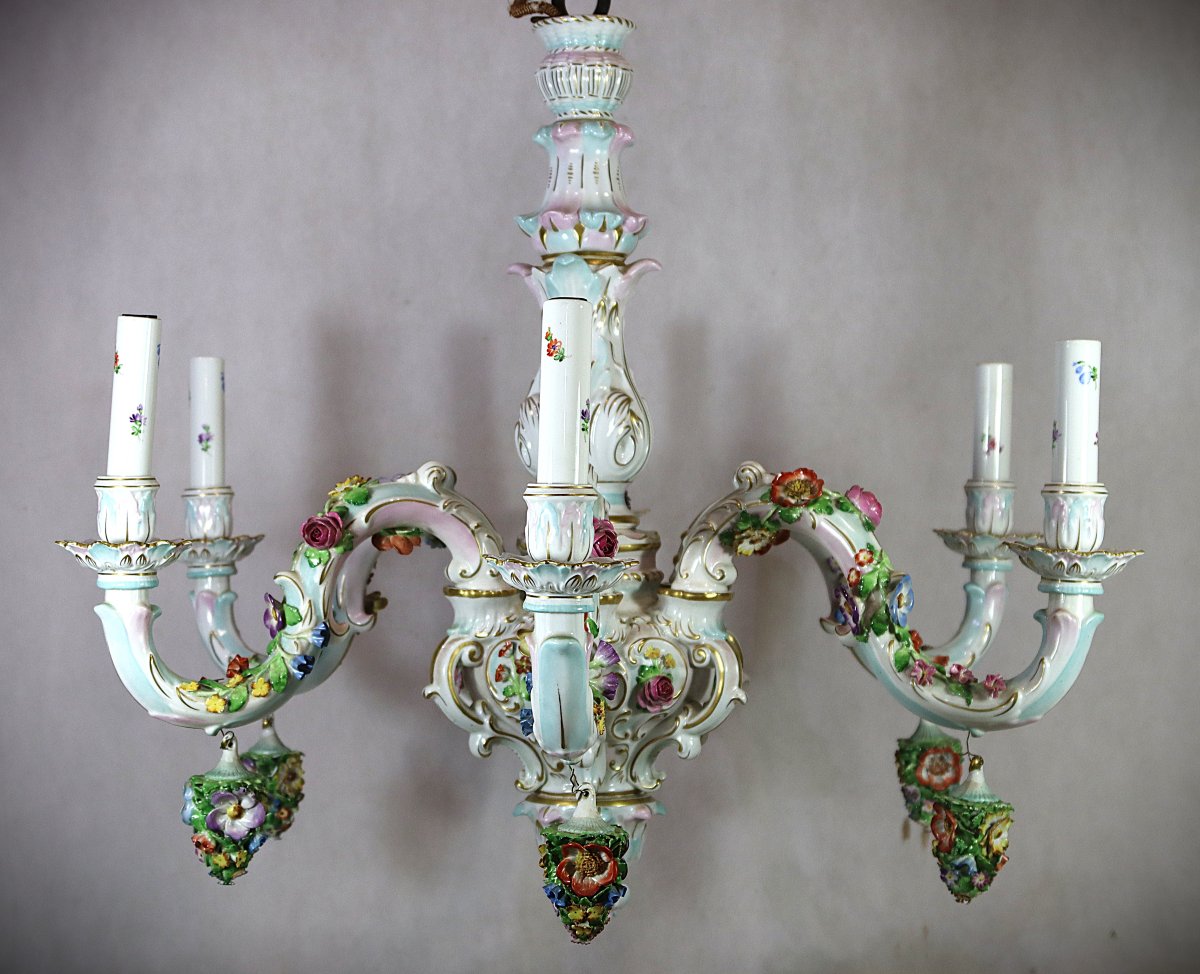 Allemagne Fin XIXe, Lustre en porcelaine.-photo-2