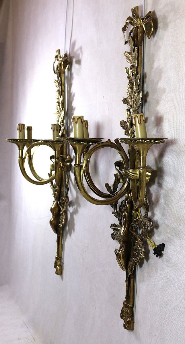 Large Pair Of Gilt Bronze Sconces With Hunting Horns After Gallien And Bureaux. 20th Century-photo-8