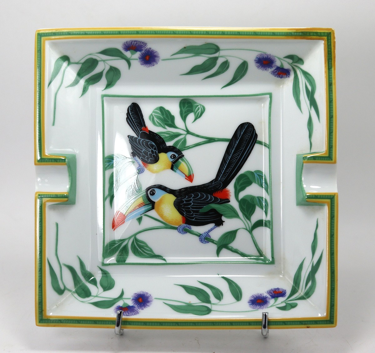 Hermes (20th Century), Porcelain Ashtray "with Toucans". Signed.