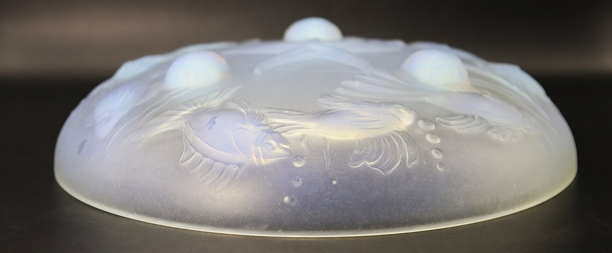 Opalescent Iridescent Pressed Glass Bowl "with Fish", Signed, 20th Century-photo-4