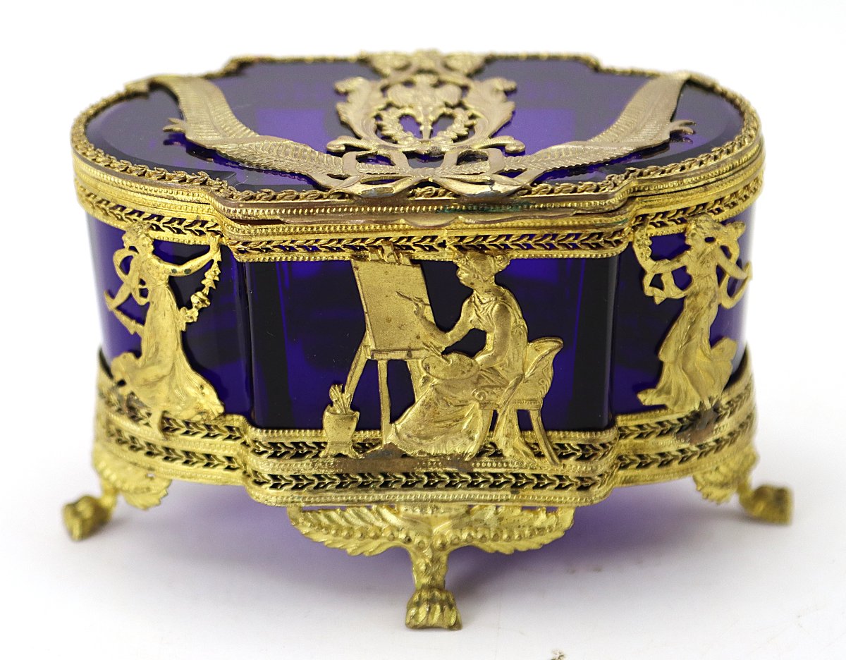 Boîte en cristal bleu Baccarat et bronze doré décor Empire , Fin XIXe-photo-2