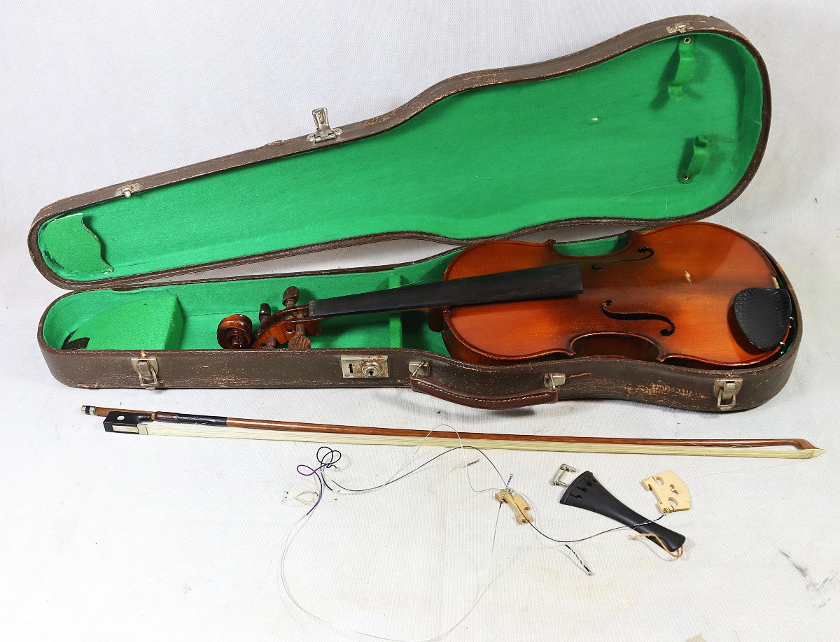 Violon Mirecourt Marquis de l’air d’oiseau, XXe