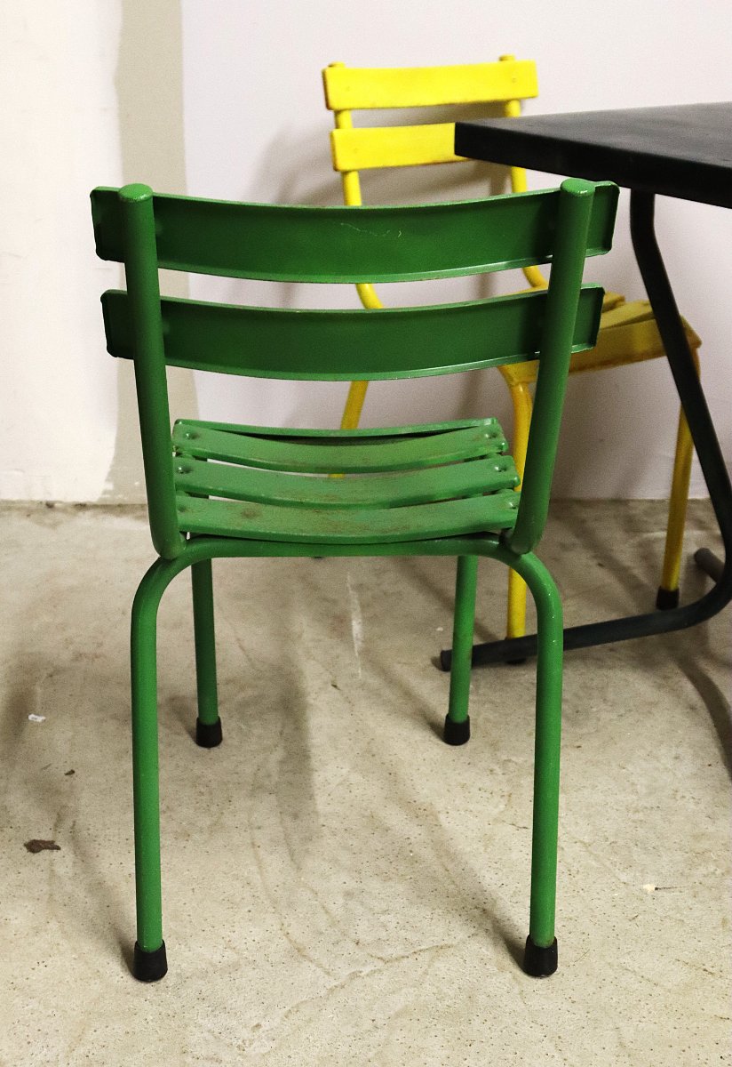Tolix, Ensemble table de bistrot et 4 chaises,  époque XXe, vers 1950-photo-4
