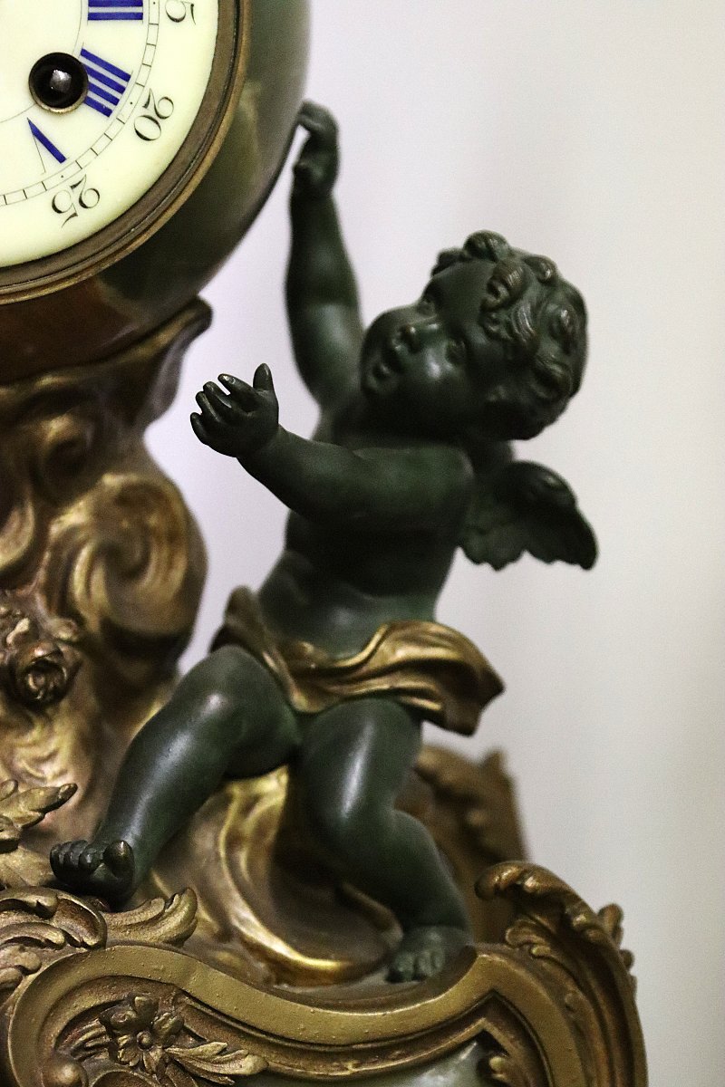 Garniture de cheminée en bronze et onyx " globe aux chérubins ", XIXe-photo-1