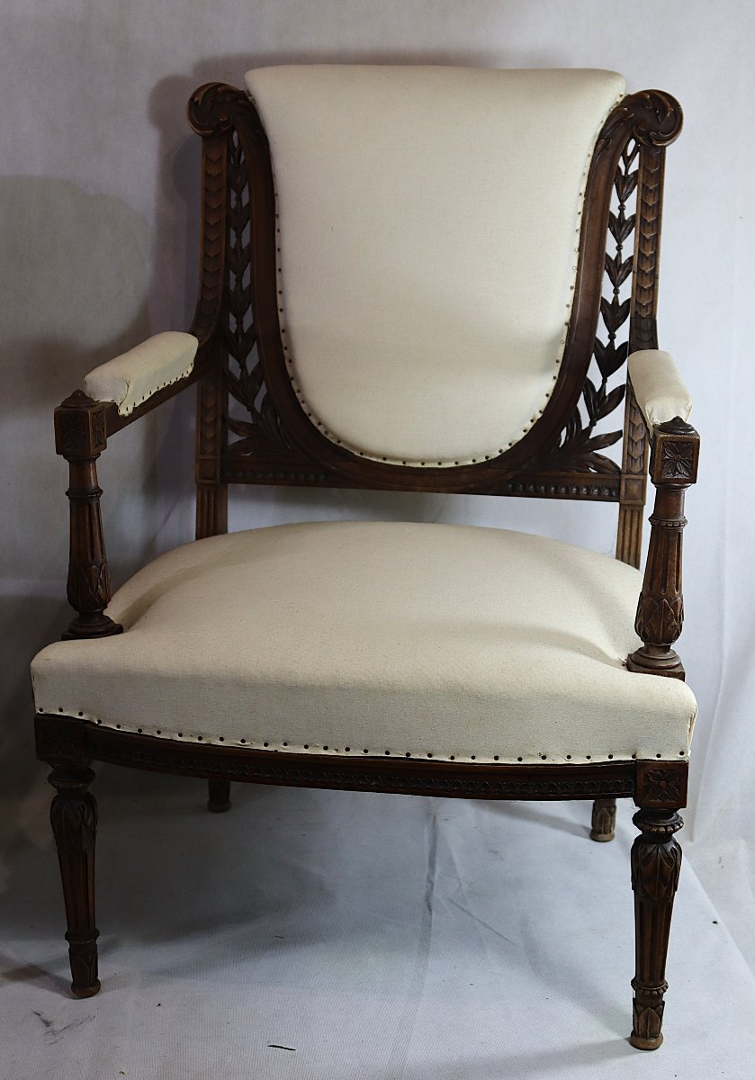Ensemble de deux fauteuils et une chaises de style Louis XVI, XIXe-photo-1