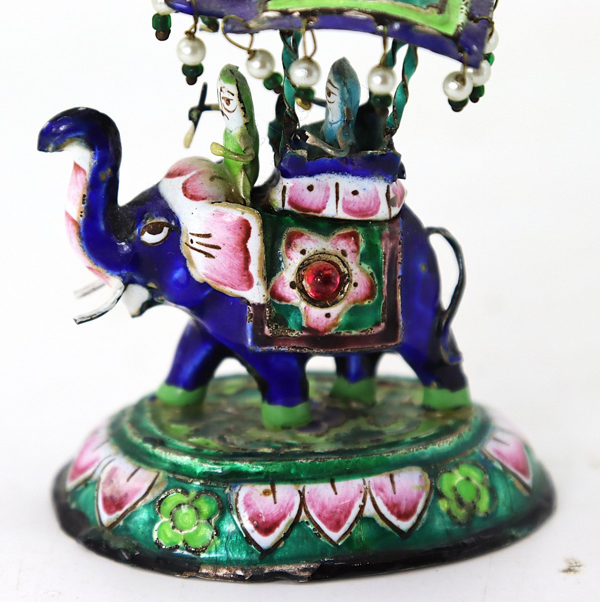 Petit éléphant Inde en Argent émaillé, XXe-photo-1