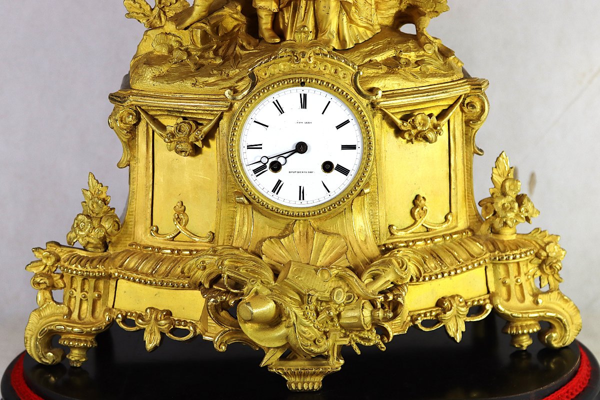 Pendule en bronze doré " d'Artagnan et Madame d'Artagnan ", XIXe-photo-3