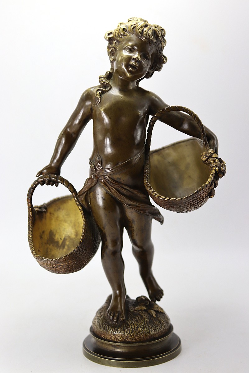 Auguste MOREAU (1834-1917), Sculpture " Jeune fille aux paniers ", XIXe