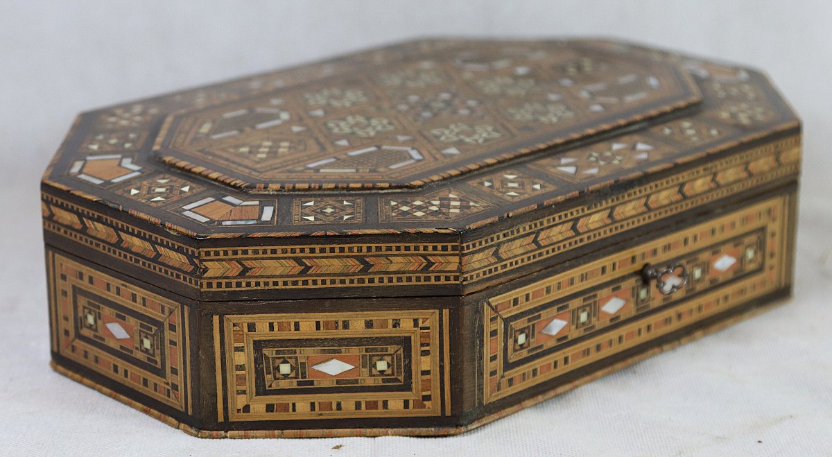 Coffret en Marqueterie et incrustation, Turquie ou Syrie, début XXe-photo-4