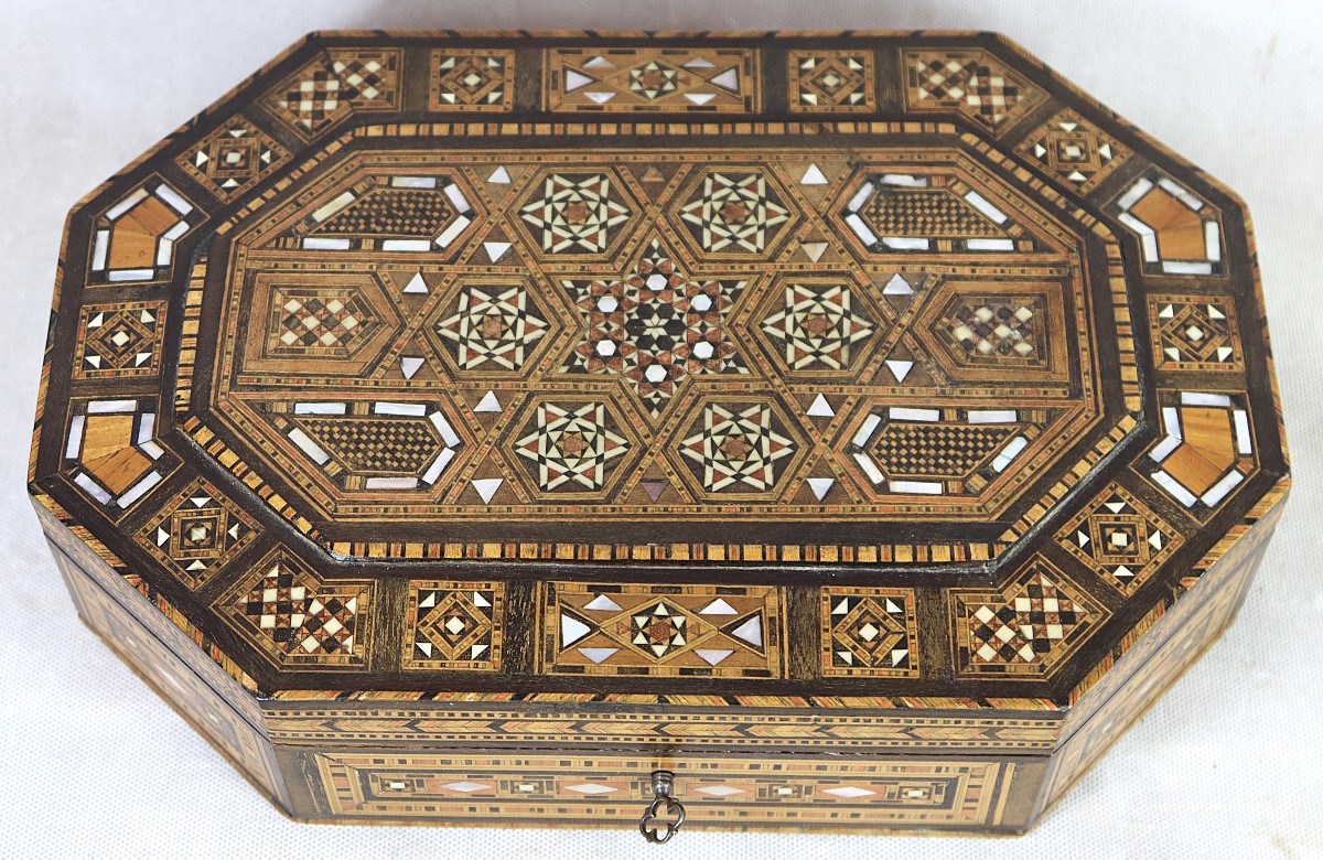Coffret en Marqueterie et incrustation, Turquie ou Syrie, début XXe