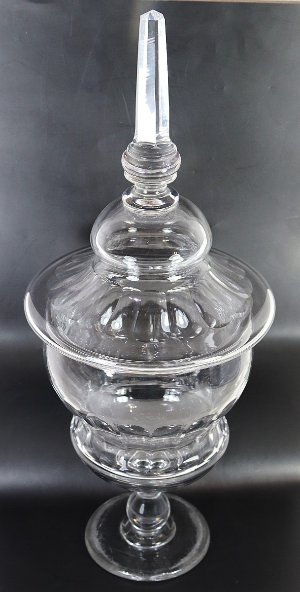 Grande Bonbonnière drageoir en cristal taillé, XIXe