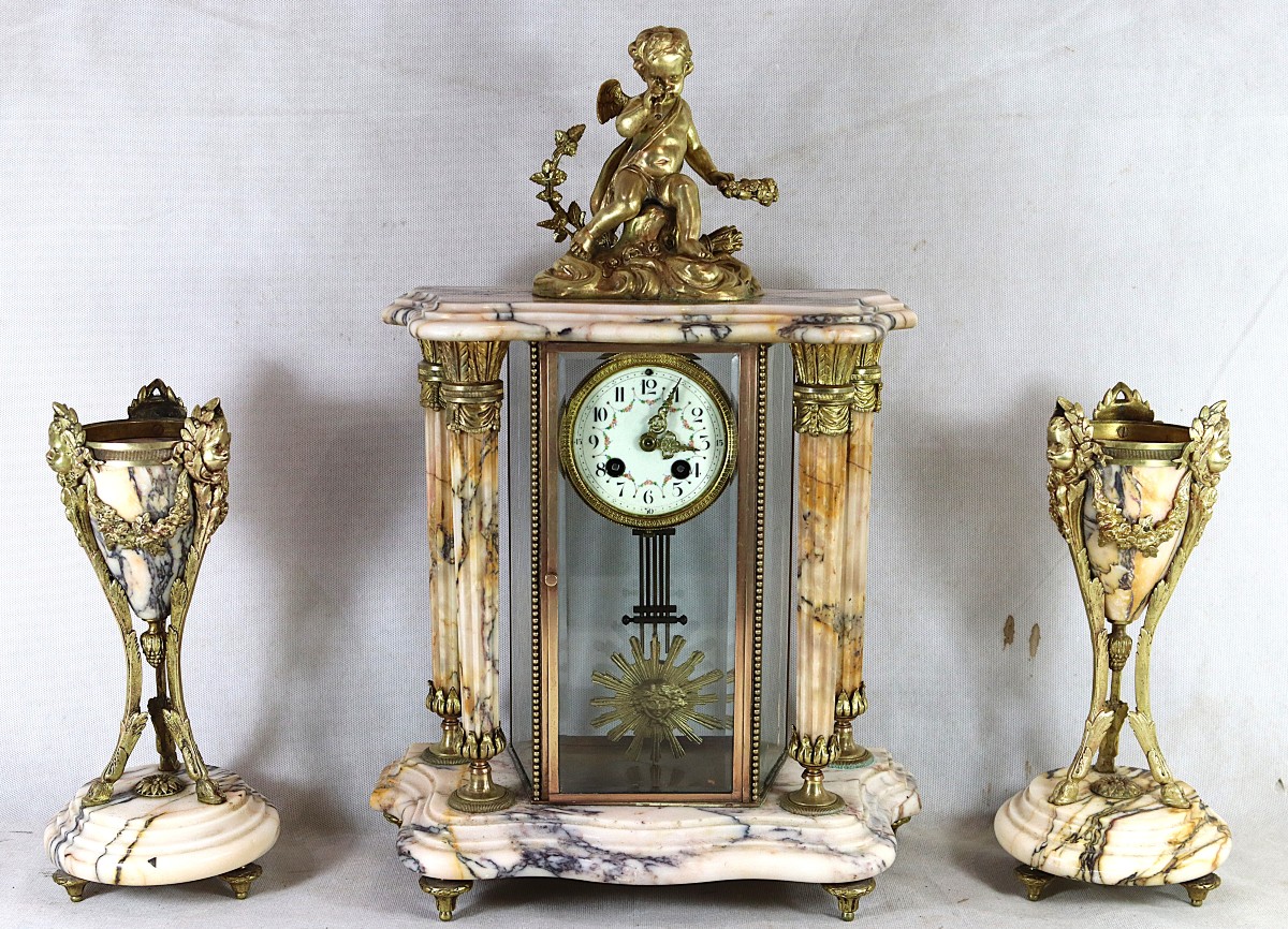 Emile Coeur Ainé Paris (XIXe), Pendule portique " cupidon", XIXe