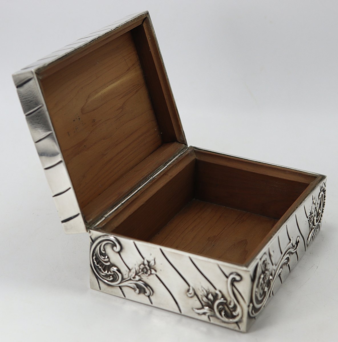 Victor Sanglier (1809-1894), Art Nouveau Silver-plated Metal Box, Late 19th Century-photo-1