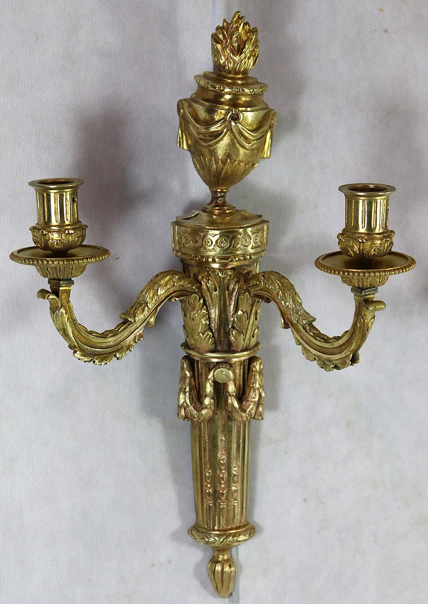 Paire d'applique en bronze doré de style L XVI, XIXe-photo-2