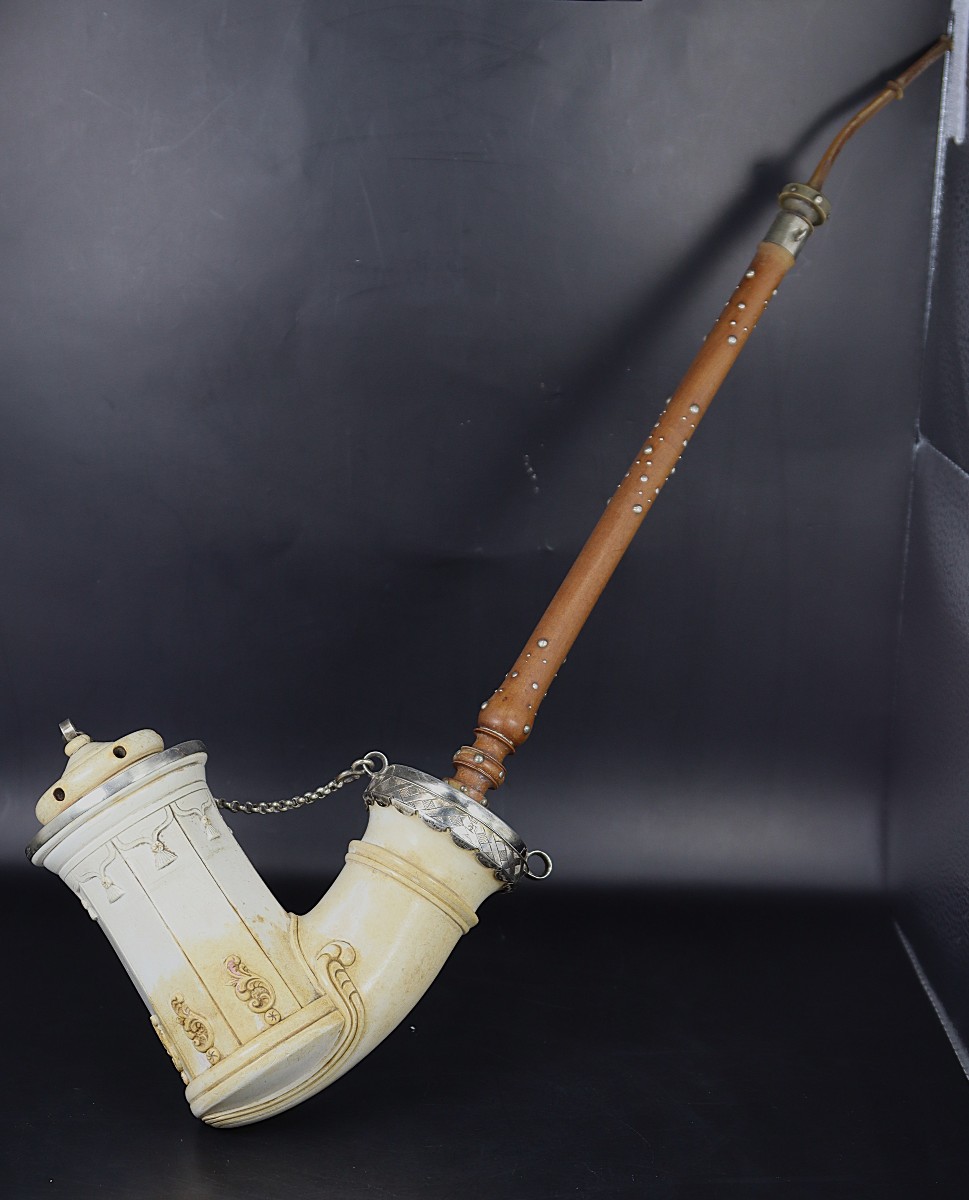 Germany 18th Century, Grosse Pipe écume Et Argent, Georges Barbier.