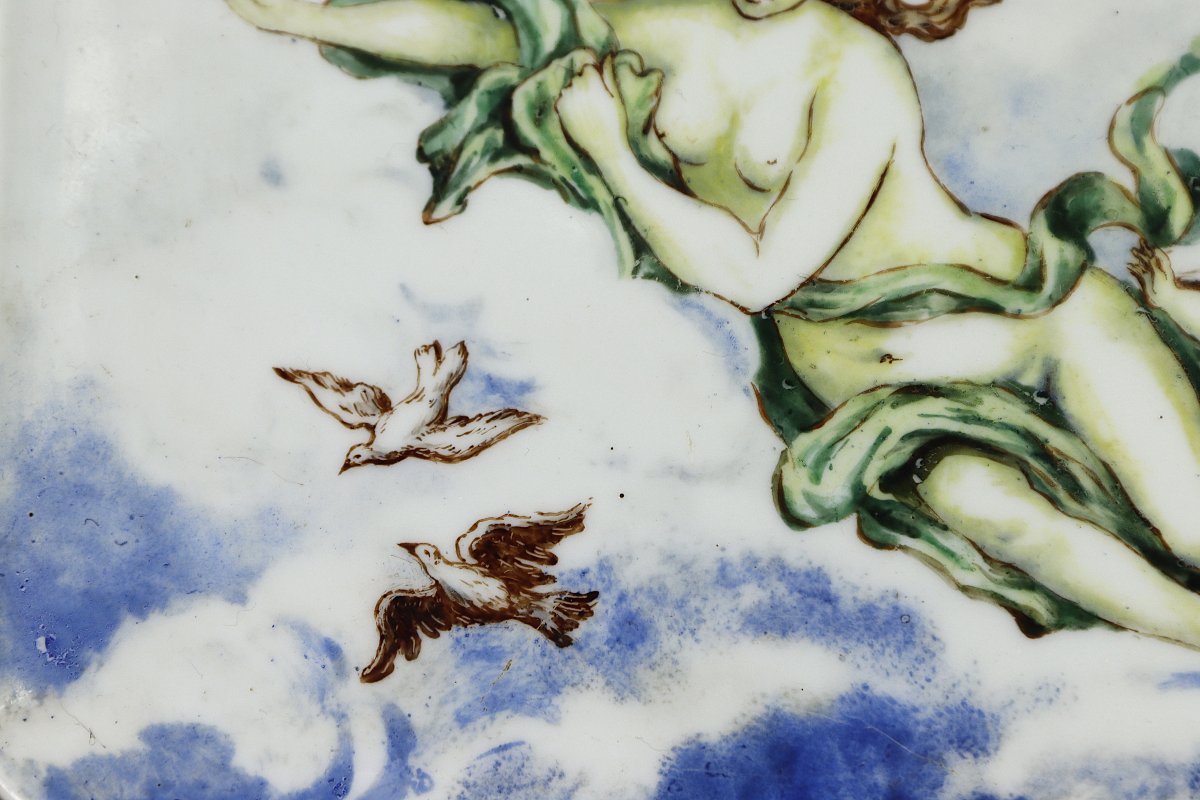 Plat en faïence " Vénus et l'amour ", signé, XIXe-photo-2