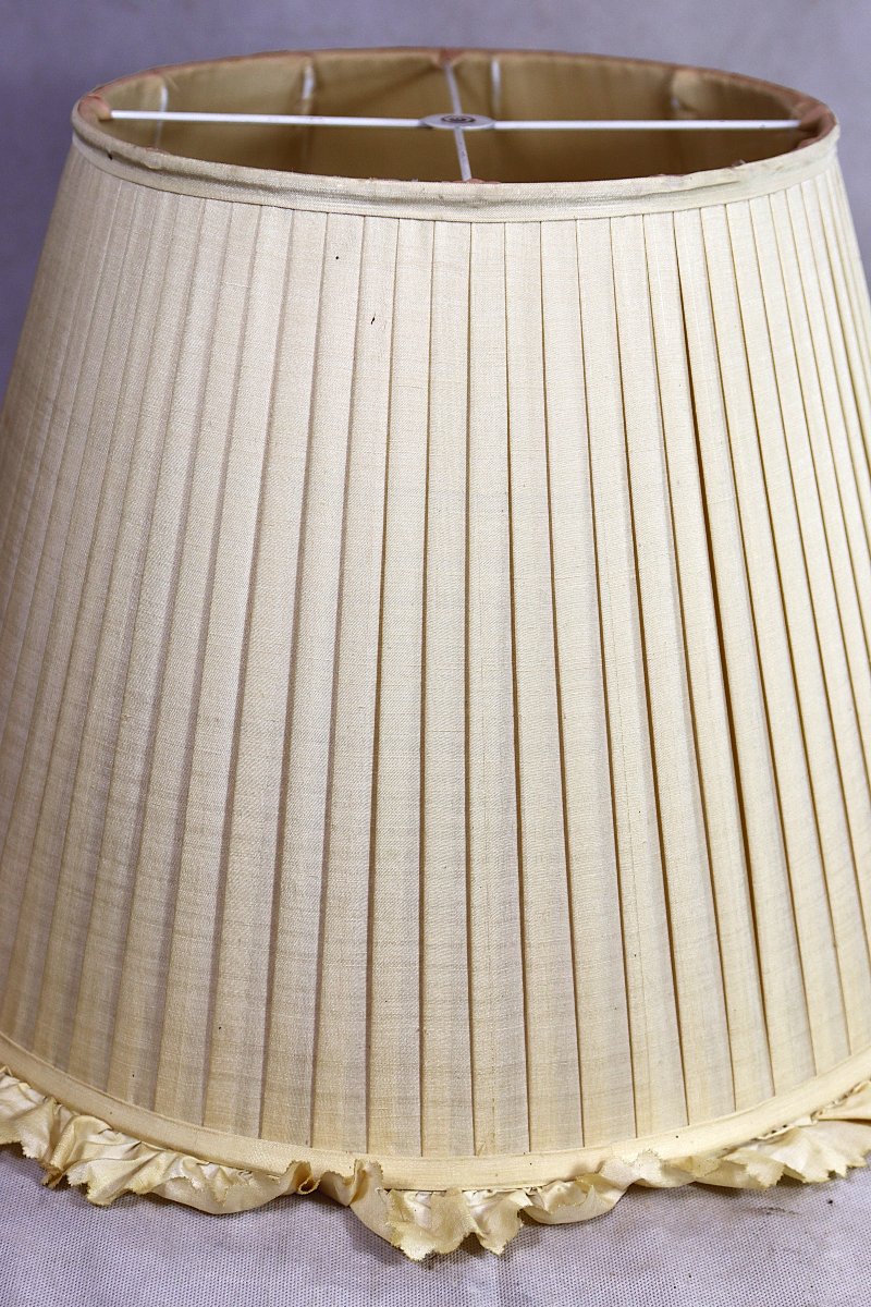 Pair Of Pleated Silk Lampshades, 20th Century-photo-1