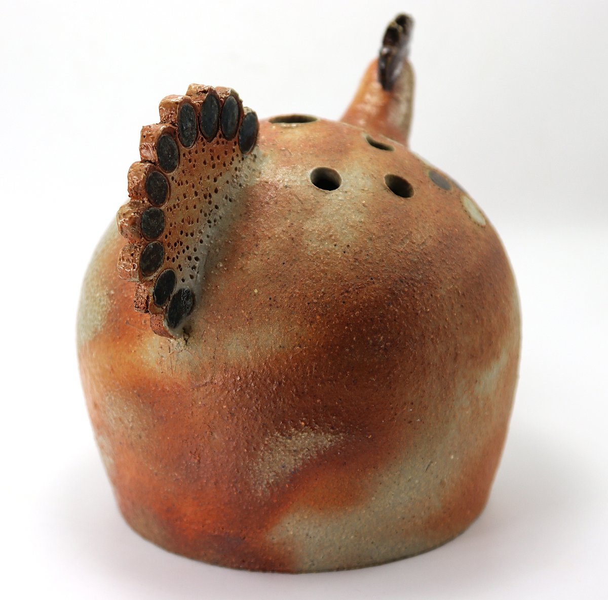 Monique LACROIX-MOHY (1931-2024), La borne , Poule pique fleurs en grès, XXe-photo-3