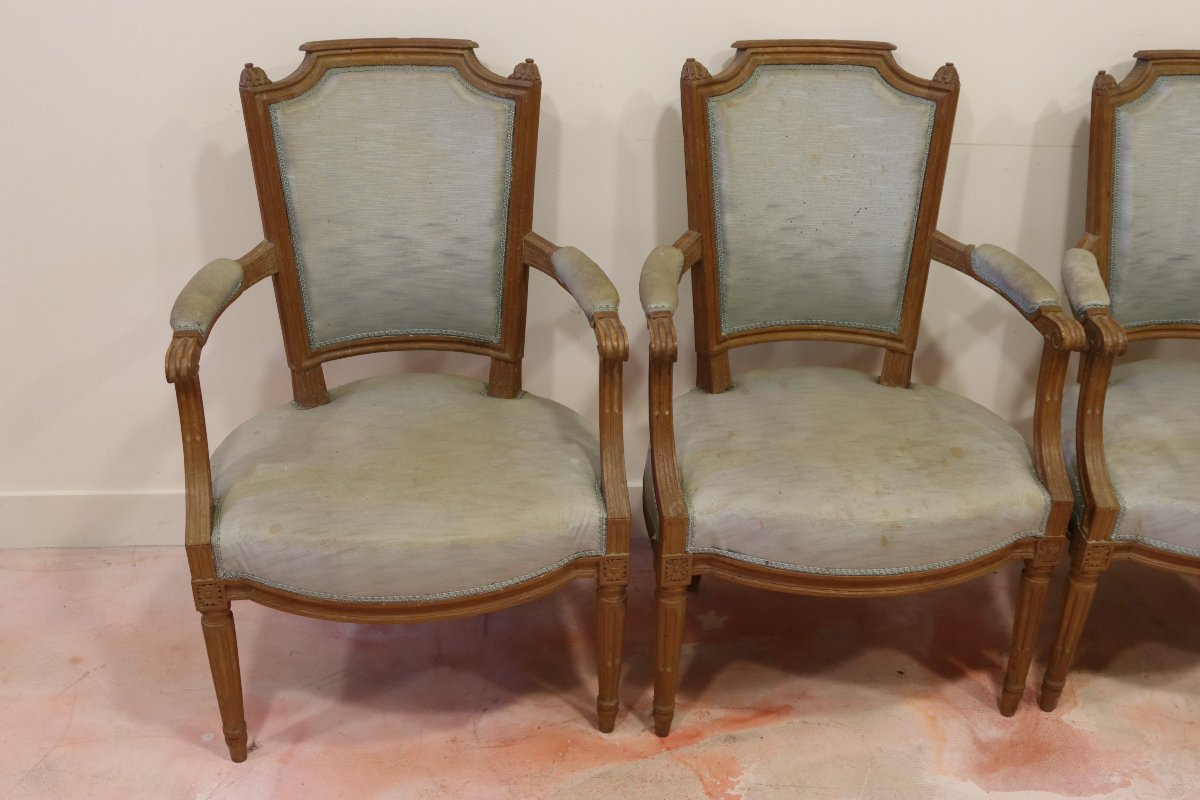 Suite de 4 fauteuils de style Louis XVI, XIXe-photo-3