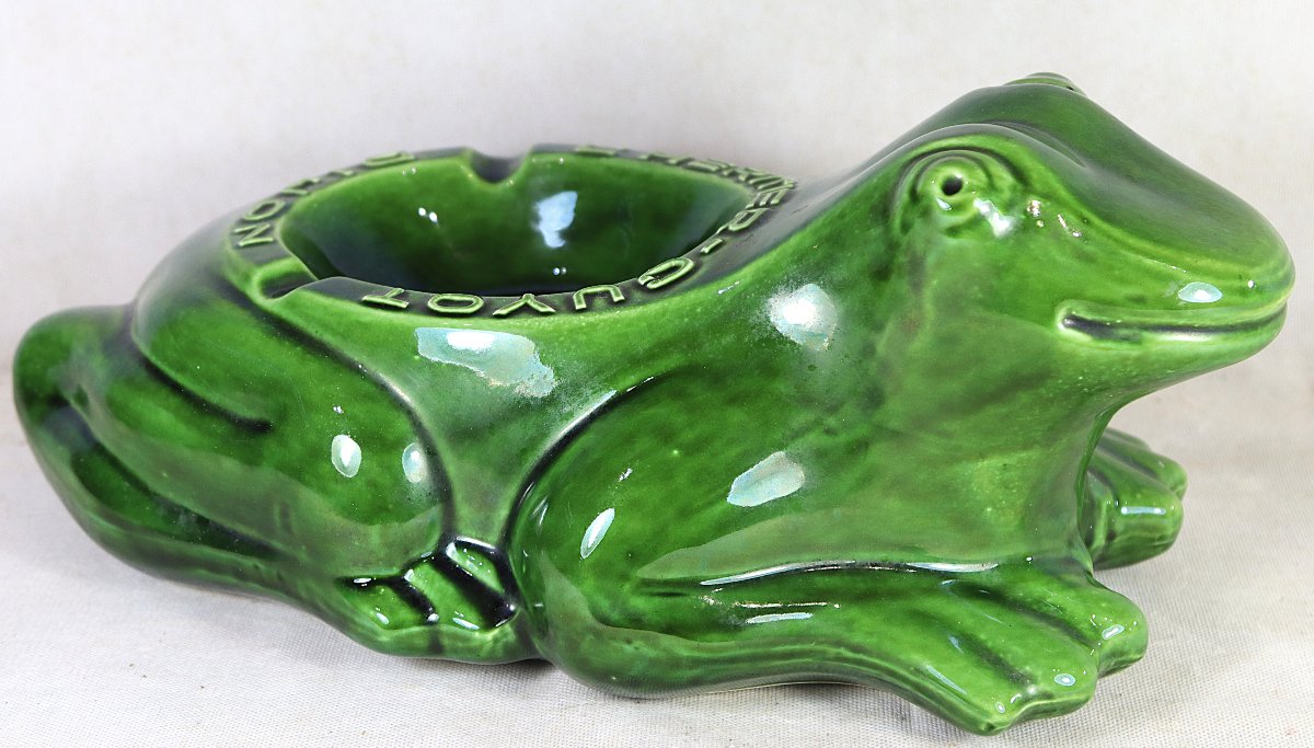 Large "l'héritier-guyot, Dijon" Ashtray Frog, 20th Century