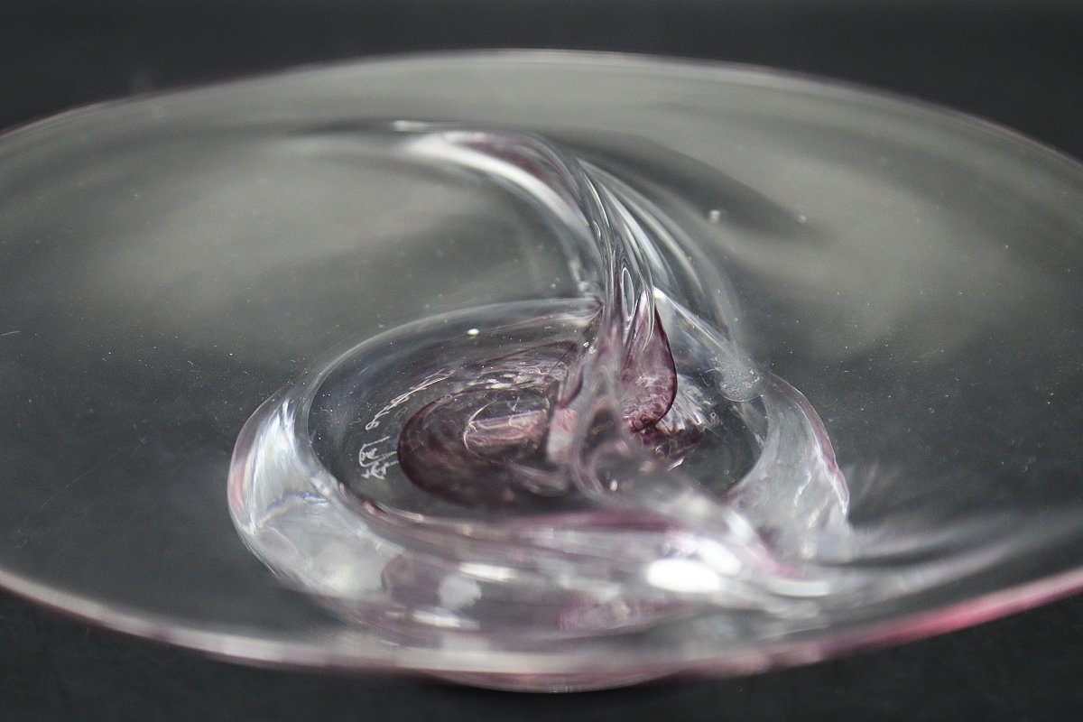 Suite de six coupes en verre soufflé, signé J- Verne et monogrammé, XXe-photo-4