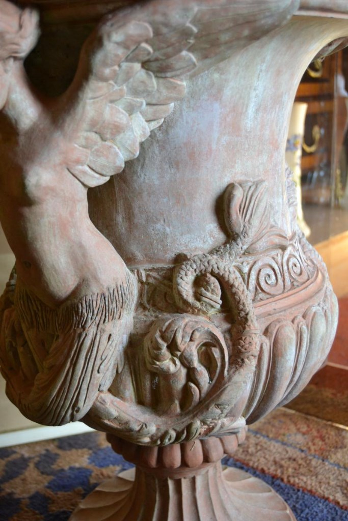 Great Pair Of Vasques "winged Sirens", Twentieth-photo-4