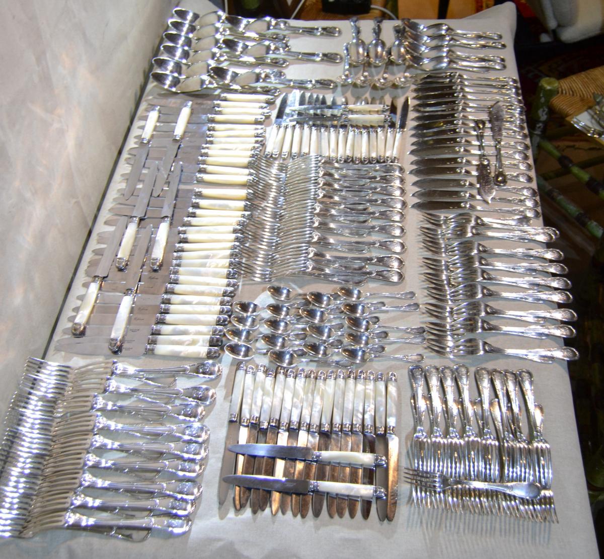 Emile Puiforcat, Silver Service, 227 Pieces, Twentieth-photo-1
