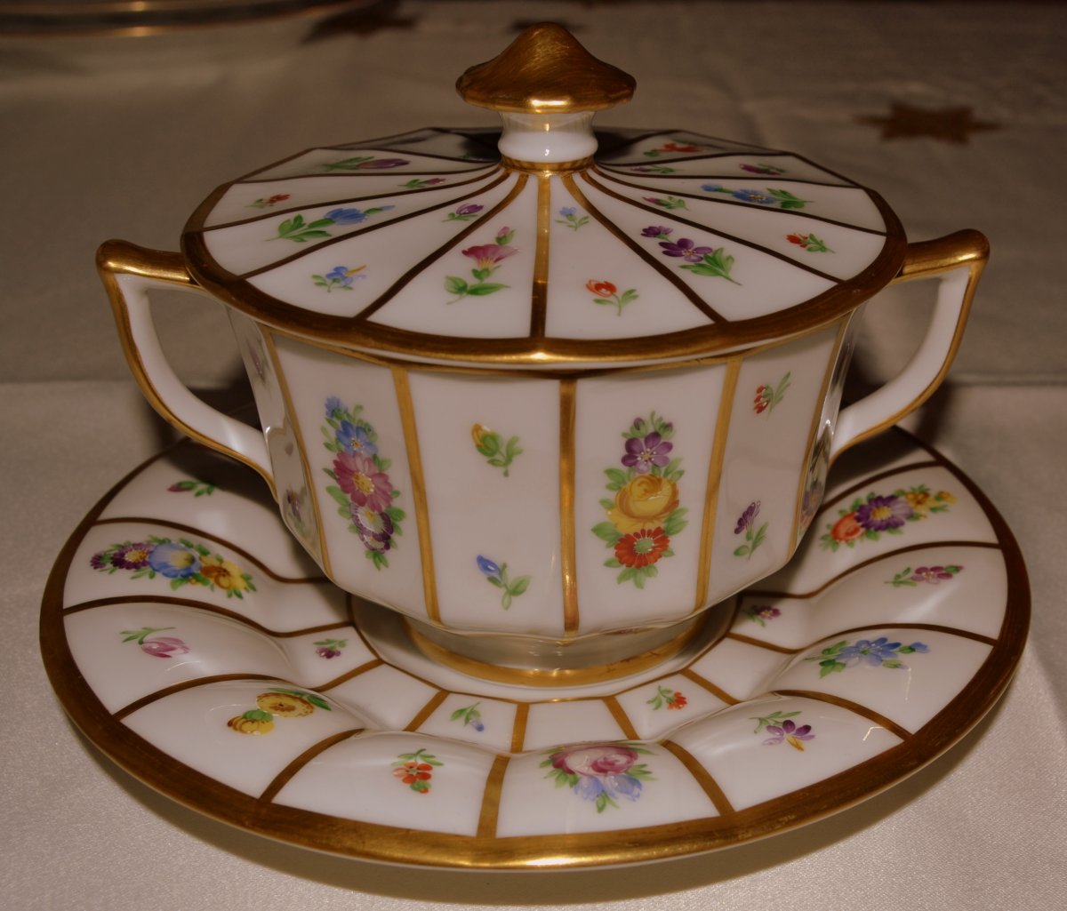 Royal Copenhagen, 225 Piece Table Service "henriette Model", 20th C.-photo-1
