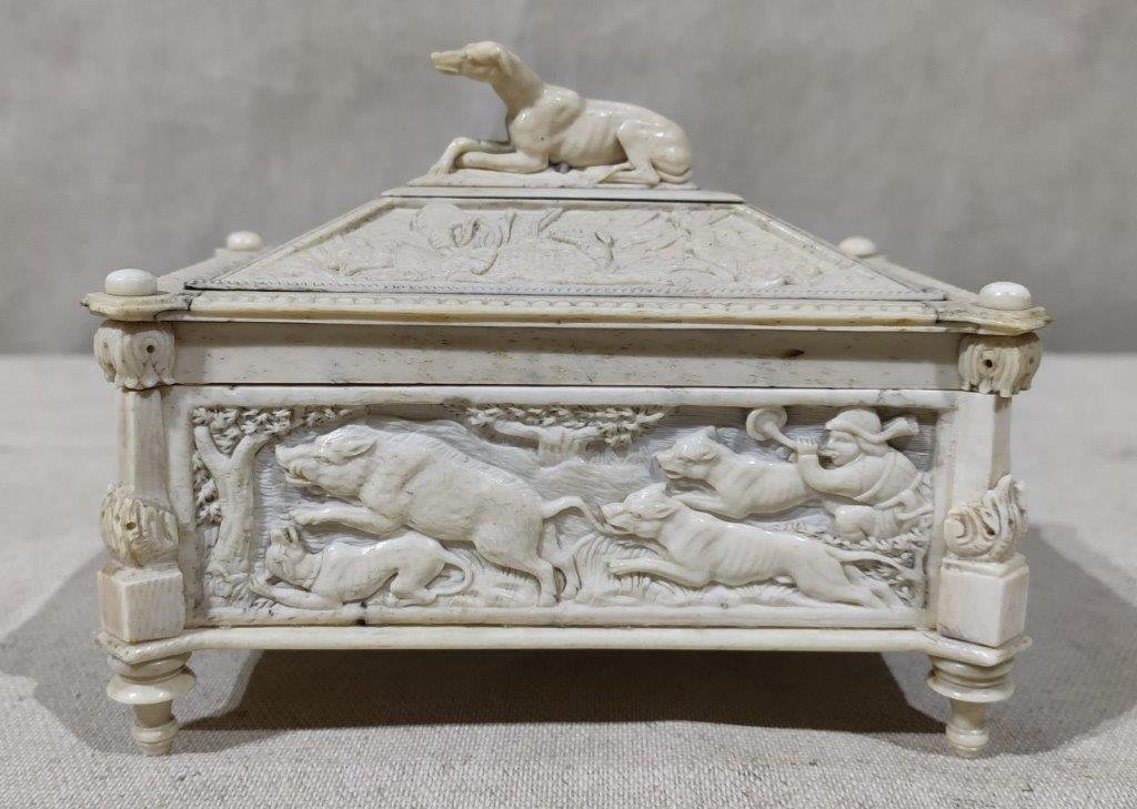 Boîte Ivoire Au Riches Décors De Chasse Royale, époque XVIIIe-photo-2