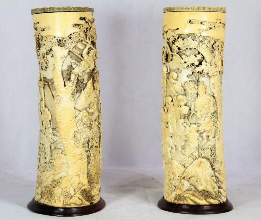 Important Pair Of Carved Ivory Brush Pots, Japan Meiji Period, Nineteenth-photo-1